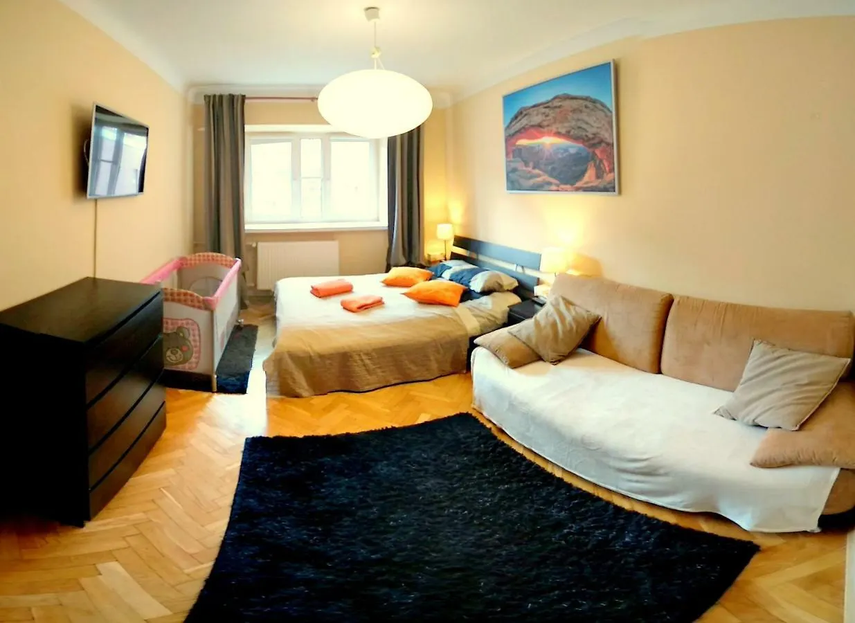 Studio Zelazna - Apartment Near Old Town Warsaw