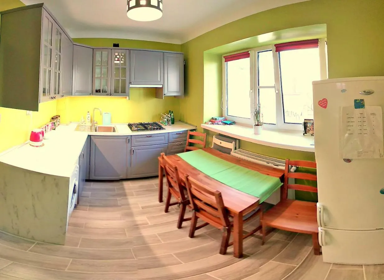 Studio Zelazna - Apartment Near Old Town Warsaw